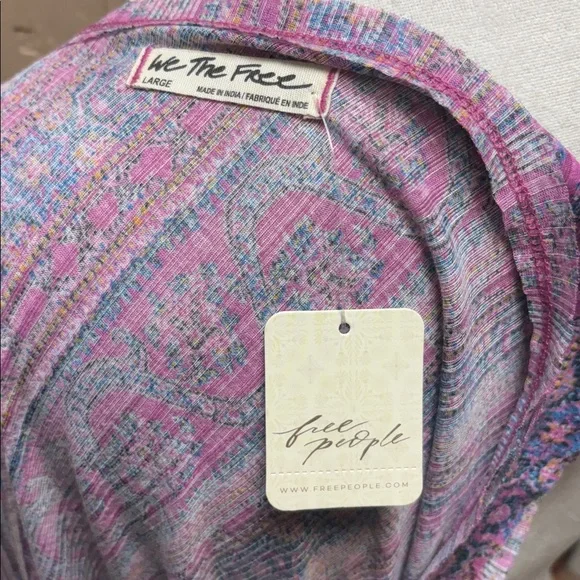 We The Free Twisted Top NWT - Picture 8 of 11